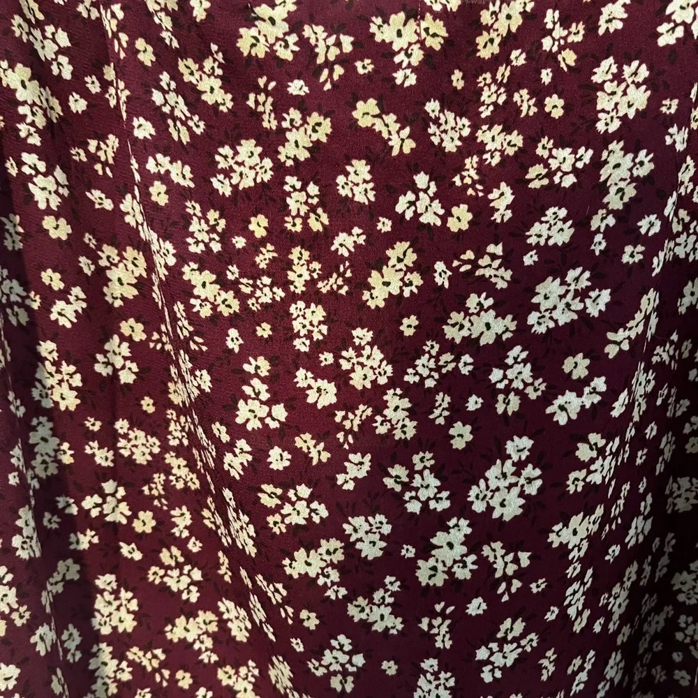 Lush Floral Puff Sleeve Blouse - Picture 5 of 7